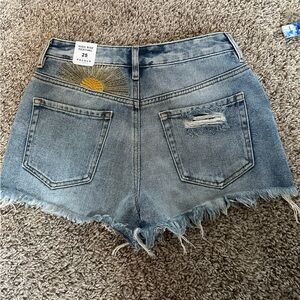 NWT pacsun high rise festival distressed denim shorts